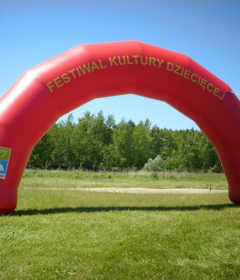 brama pneumatyczna łukowa